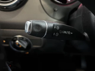 Mercedes-Benz GLA Mercedes GLA-Klasse 180 Buss. Solution Plus Upgrade Edition | Navi | LED | Cruise | Camera | PDC | Clima | Stoelverw. | CarPlay | Org. NLD. | - afbeelding nr 31