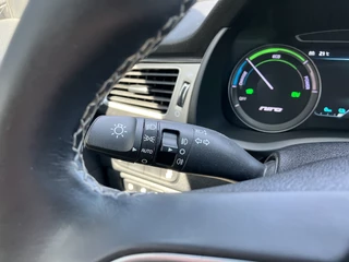Kia Niro Kia Niro 1.6 GDi PHEV DynamicPlusLine AUT. | dealer onderhouden | navigatie | leder inter. | apple carplay | JBL audio - afbeelding nr 31