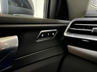 Lynk & Co 01 Lynk & Co 01 1.5 Plug-in Black Edition Sfeerver. Pano NAP - afbeelding nr 32