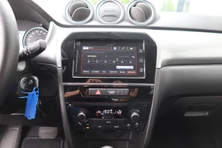 Suzuki Vitara Suzuki Vitara 1.6 Exclusive AUTOMAAT Clima, Camera, Carplay, Trekhaak afnb. - afbeelding nr 11