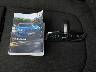 BMW 1 Serie BMW 1-serie 120i Aut. Business Ed. | Navi | BMW-Individual | Led | - afbeelding nr 30
