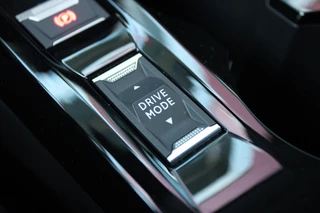 Peugeot e-208 Peugeot e-208 EV STYLE 136PK 50 kWh | 3-FASE | ACHTERUITRIJ CAMERA | DAB+ RADIO | CLIMATE CONTROL | CRUISE CONTROL | LICHTMETALEN VELGEN | APPLE CARPLAY/ANDROID AUTO | KEYLESS START | LED KOPLAMPEN | - afbeelding nr 32
