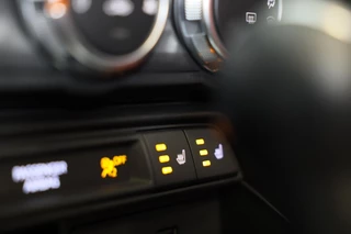 Fiat 124 Spider Fiat 124 Spider 1.4 MultiAir Turbo Abarth / 170 Pk / AUT / Navi / Airco / Elek Pakket / Cruise Control / Led / Pdc / 17 Inch - afbeelding nr 22