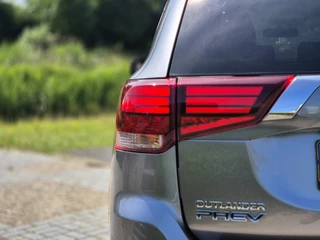 Mitsubishi Outlander Mitsubishi Outlander 2.4 PHEV - afbeelding nr 16
