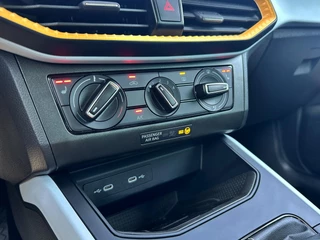 SEAT Arona Seat Arona 1.0 EcoTSI Business Connect | Fabrieksgarantie | Carplay | Stoelverwarming | Rijklaar - afbeelding nr 20