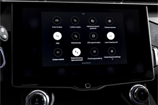 Lynk & Co 01 | 360 Camera | 7.4 kWh Boordlader | S/K-panodak | Adapt. Cruise | Memory | Elek. klep | LM 20