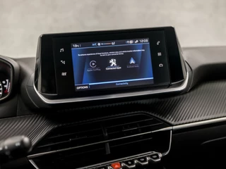 Peugeot 208 Peugeot 208 1.2 PureTech Sport (APPLE CARPLAY, GROOT NAVI, 360 CAMERA, LM VELGEN, SPORTSTOELEN, LANE ASSIST, LED KOPLAMPEN, PARKEERSENSOREN, NIEUWE APK, NIEUWSTAAT) - afbeelding nr 24