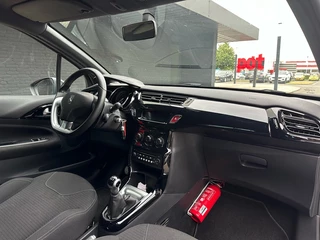 Citroën DS3 Citroën DS3 1.2 So Chic // Dealeronderhouden // 80.000km! // - afbeelding nr 12