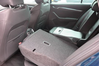 Škoda Octavia Škoda Octavia Combi 1.4 TSI iV 204PK PHEV Sportline Business ,Led-matrix koplampen, Carplay , Leer, Ergonimische stoelen, Stoelverwarming voor&achter,DAB+, stuurwiel verwarmd, schakelmogelijkheid aan stuurwiel, Carplay , etc. etc. - afbeelding nr 90