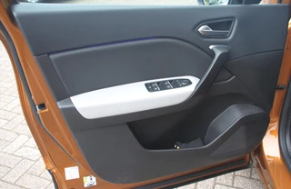 Renault Captur Renault Captur 130PK-EDITION ONE-AUTOM-44DKM-NAVI-BOSE-CAMERA- - afbeelding nr 17