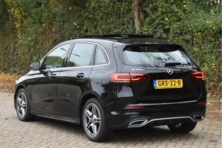 Mercedes-Benz B-Klasse Mercedes-Benz B-Klasse 250 e AMG Line | Open dak | Sfeerverl | DAB | Carbon | Carplay | Stoelverw | Full LED | AMG Velgen - afbeelding nr 4