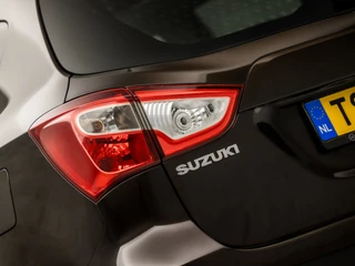 Suzuki S-Cross Automaat (PANORAMADAK, CLIMATE, CRUISE, GETINT GLAS, SPORTSTOELEN, LM VELGEN, BLUETOOTH, NIEUWE APK, NIEUWSTAAT) - afbeelding nr 23