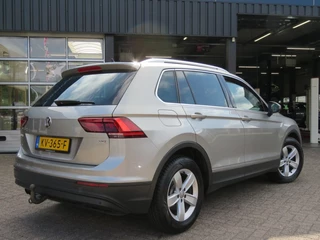 Volkswagen Tiguan Volkswagen Tiguan 1.4 TSI CON. SERIES / Led / Navi / Wegklap.haak / BOVAG garantie - afbeelding nr 6
