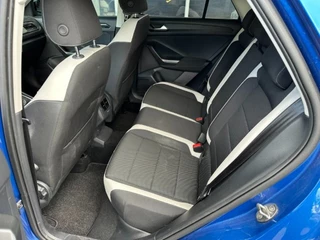 Volkswagen T-Roc Volkswagen T-Roc 1.5 TSI SPORT TREKHAAK. CAMERA. AUTOMAAT. ALL.IN. - afbeelding nr 12