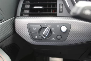 Audi RS4 Audi RS4 Avant 2.9 TFSI quattro / Milltek / Panoramadak / Camera / Head-up / Sportuitlaat / 20'' / Luxe Leder / Dodehoek / Virtual Cockpit / Stoelmassage / B&O - afbeelding nr 33