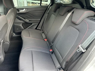 Ford Focus Ford Focus 1.0 ST LINE X AIRCO NAVI PDC-CAMERA360 STOELVERW. - afbeelding nr 15