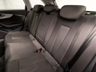 Audi A4 Audi A4 Avant 35 TFSI Sport Launch 150Pk Automaat (APPLE CARPLAY, GROOT NAVI, CLIMATE, STOELVERWARMING, SPORTSTOELEN, GETINT GLAS, LED KOPLAMPEN, ELEK ACHTERKLEP, NIEUWSTAAT) - afbeelding nr 15