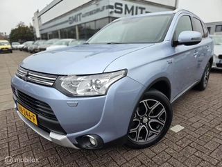 Mitsubishi Outlander 2.0 PHEV Executive Ed Camera/Nav/Trekh.