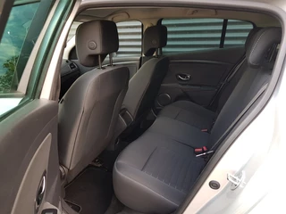Renault Mégane Renault Mégane 1.2 TCe Limited - afbeelding nr 17