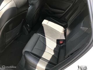 Audi A3 Audi A3 Limousine 2.0 TDI Ambition Pro Line S Veel uitstraling S-Line binnen en buiten Goed onderhouden Dist - afbeelding nr 13