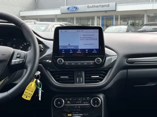 Ford Puma Ford Puma 1.0 EcoBoost Hybrid Titanium 125pk | Winterpack | SYNC 3 Navigatie | Parkeersensoren achter | Contrasterend Dak | - afbeelding nr 17