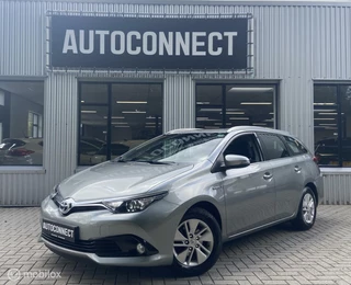 Toyota Auris - 415524302-0