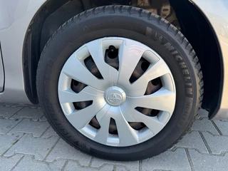 Toyota Yaris Toyota Yaris 1.3 VVT-I STYLE - afbeelding nr 11