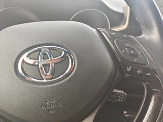 Toyota C-HR Toyota C-HR 1.8 Hybrid Dynamic - afbeelding nr 14