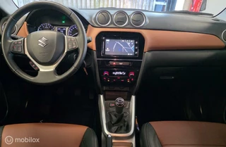 Suzuki Vitara Suzuki Vitara 1.6 Exclusive*1ste Eigenaar/Dealer OH*LederCamera CarPlay - afbeelding nr 7