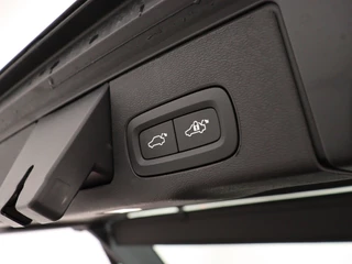 Volvo XC60 Volvo XC60 T6 PLUG-IN HYBRID LONG RANGE PLUS DARK SCHUIFDAK 360GR CAM ACC B - afbeelding nr 38