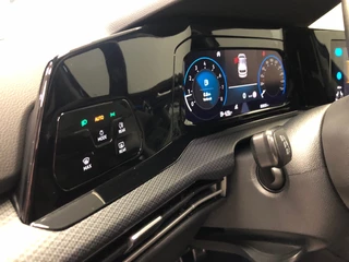 Volkswagen Golf Volkswagen Golf United 1.5 TSi | Navigatie | LED | Stoelverwarming | - afbeelding nr 29