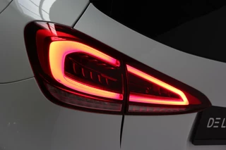Mercedes-Benz A-Klasse Mercedes A-klasse 220 AMG Automaat 191 PK |PANORAMADAK, WIDESCREEN, 360 CAMERA, NIGHT PAKKET, STOELVERWARMING, PDC, LED| - afbeelding nr 25