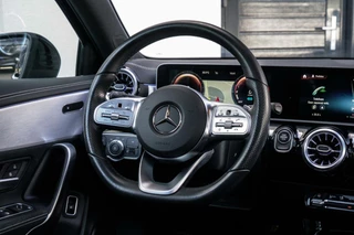 Mercedes-Benz A-Klasse Mercedes A-klasse 250 e AMG Line PANO / TREKHAAK / CAMERA - afbeelding nr 14