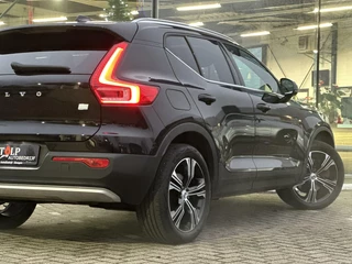 Volvo XC40 Volvo XC40 1.5 T5 Twin Engine Inscription Leer Dak 19