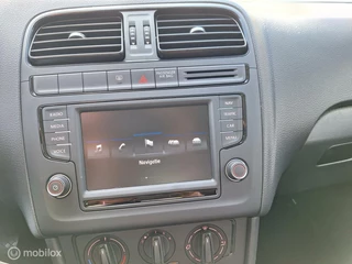 Volkswagen Polo VOLKSWAGEN POLO 1.0 TREND AIRCO/NAVIGATIE/CRUISCONTROLL - afbeelding nr 17