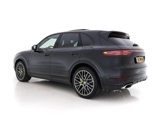Porsche Cayenne (INCL-BTW) *PANO | CLUB-FULL-LEATHER | SOFT-CLOSE | MEMORY-PACK | SURROUND-VIEW | FULL-LED | NAVI-FULLMAP | AIR-SUSPENSION | DAB | DIGI-COCKPIT | PDC | CRUISE | SPORT-SEATS | 21