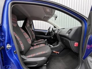 Citroën C1 Citroën C1 1.0 VTi Shine | Climate Control | LM Velgen | Getinte ramen - afbeelding nr 15