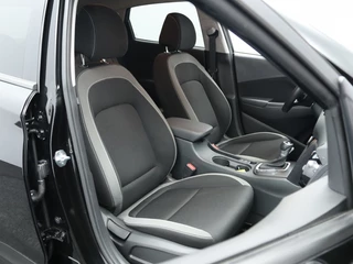 Hyundai Kona Hyundai Kona 1.6 GDI HEV Comfort Smart | Navigatie | Camera | Cruise control - afbeelding nr 14