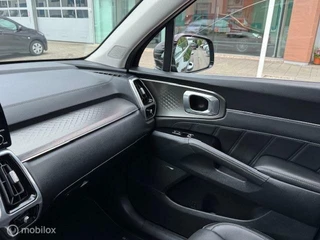 Kia Sorento Sorento 1.6T 267pk PHEV Hybrid 4WD Panorama dak  Smart key , Navigatie , Camera , Lederen bekleding incl. stoel & stuur verwarming , Parkeerhulp Voor& Achter Priveglas , - afbeelding nr 40