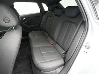 Audi A3 Audi A3 Sportback 40 TFSI e Edition Navigatie Stoelverwarming Side assist Elek. kofferklep Carplay - afbeelding nr 13