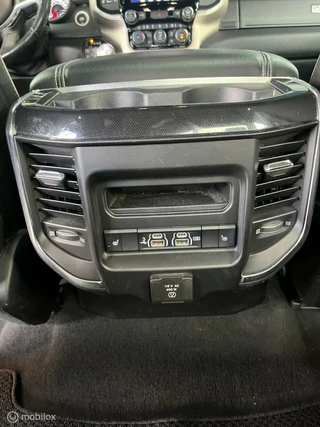 Dodge Ram 1500 Dodge Ram 1500 4X4 5.7 V8 4x4 Crew Cab Laramie - afbeelding nr 19