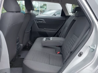 Toyota Auris Toyota Auris 1.2T 116pk Aspiration 5-Deurs | Origineel NL | 1300kg Trekgewicht | Navi | Clima | Cruise | Achteruitrijcamera | Rijstrook+Licht+Regensensor | Mistlampen | 16''lm | Trekhaak - afbeelding nr 8