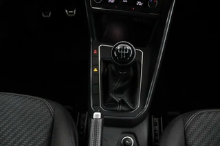Volkswagen Polo Volkswagen Polo 1.0 TSI R-Line | Adaptive Cruise | Airco | - afbeelding nr 28