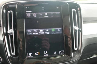 Volvo XC40 Volvo XC40 T3 Momentum Business | Parkeercamera | Stoelverwarming | Trekhaak | Pilot Assist | Keyless - afbeelding nr 41