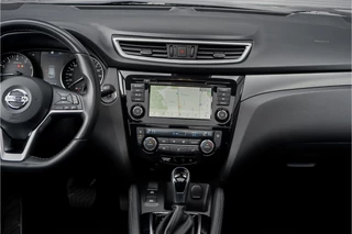 Nissan QASHQAI Pano Leder LED 19