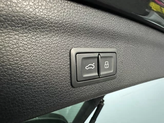 Audi RSQ3 Audi RSQ3 2.5 TFSI Quattro - afbeelding nr 15