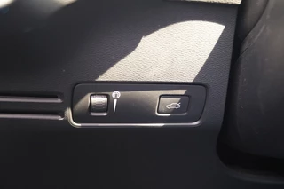 Volvo XC40 Volvo XC40 Recharge P8 AWD 78kWh 408pk R-Design -NAVI-ECC- - afbeelding nr 26