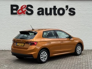 Škoda Fabia Skoda Fabia 1.0 TSI Ambition Clima Carplay Adaptive cruise Navigatie Pdc DAB radio - afbeelding nr 2