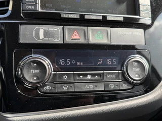 Mitsubishi Outlander Mitsubishi Outlander 2.0 PHEV Business Edition Navi,Trekhaak,Camera,Schuifdak,Leder,Stoelverwarming,Clima,Cruise,Pdc V+A,Lmv,Nieuwe Apk bij Aflevering - afbeelding nr 13