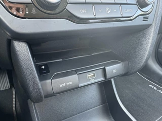 Kia e-Niro Kia e-Niro ExecutiveLine 64 kWh|Navi|NL-Auto - afbeelding nr 32